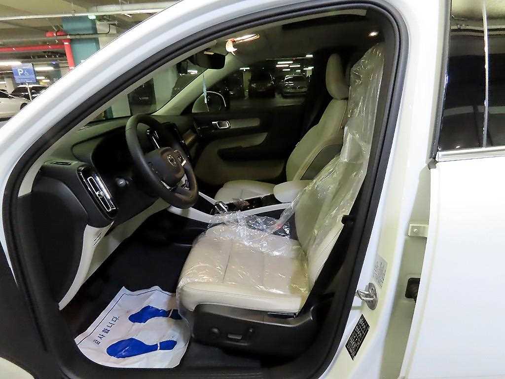 Volvo XC40 - Vista 6