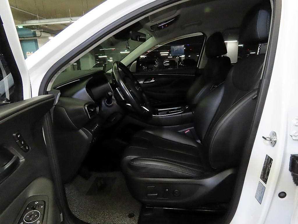 HYUNDAI Santa Fe - Vista 6