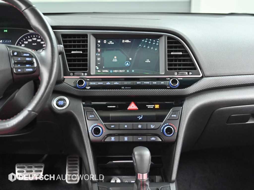 HYUNDAI Avante 2017 Blanco - Importación desde Corea - HF Imports Iquique - Foto 14