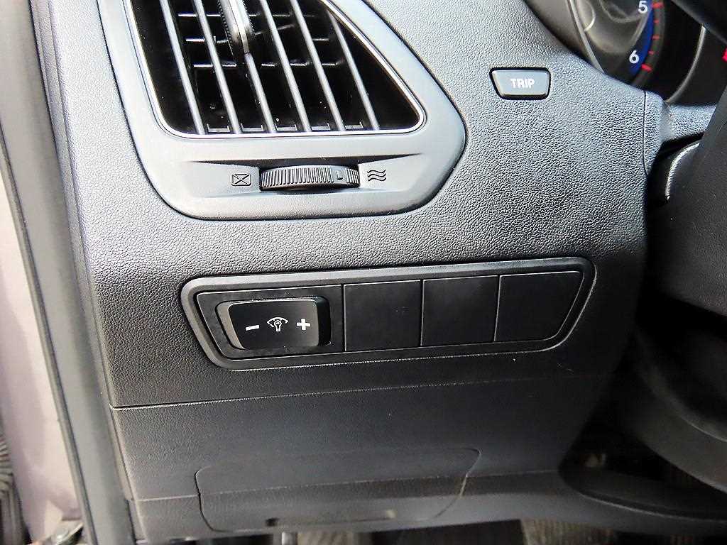 HYUNDAI Tucson - Vista 12