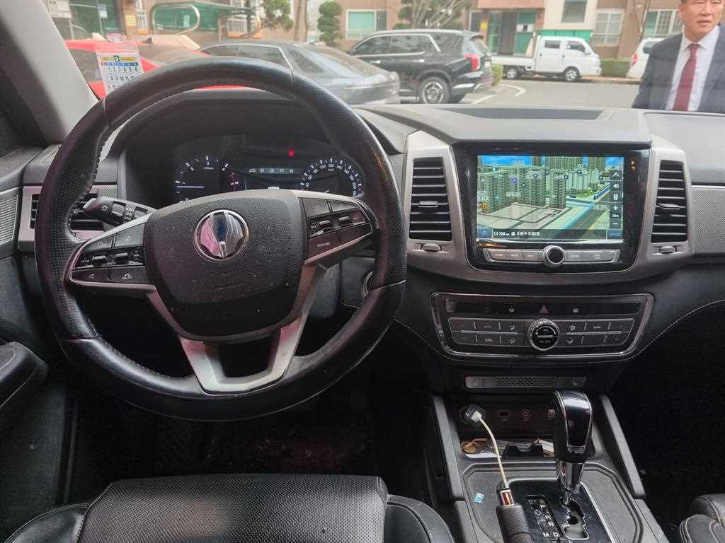 Ssangyong Rexton - Vista 7