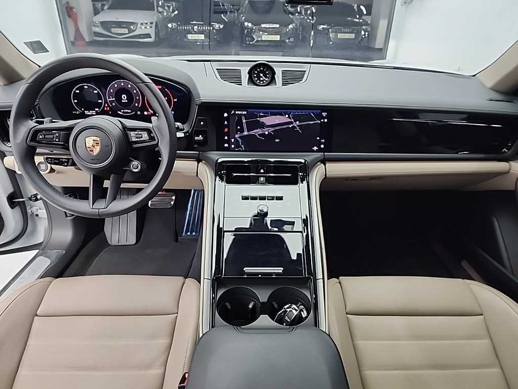 Porsche Panamera - Vista 7