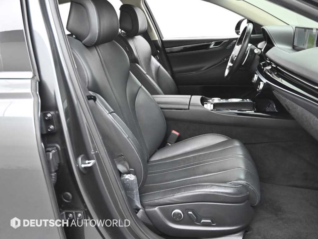 Genesis G80 - Vista 10