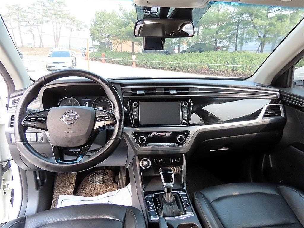 Ssangyong Korando - Vista 7