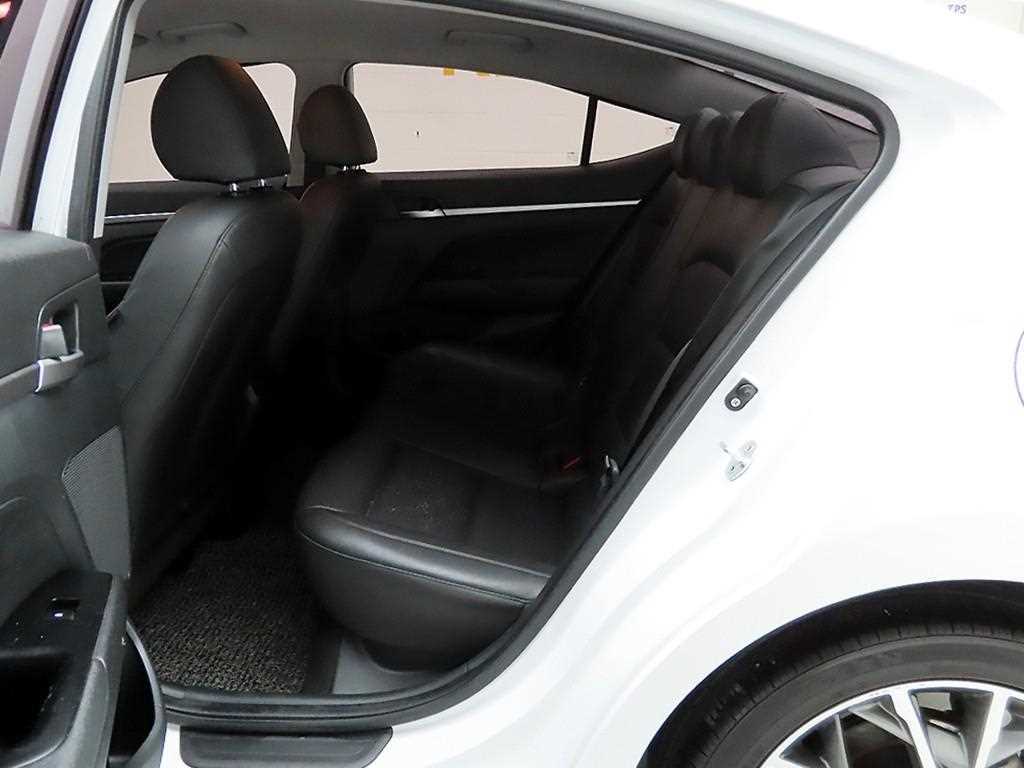 HYUNDAI Avante 2019 - Importación desde Corea - HF Imports Iquique - Foto 14