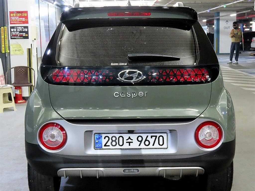 HYUNDAI Casper - Vista 5