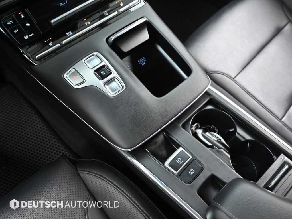 HYUNDAI Grandeur - Vista 9