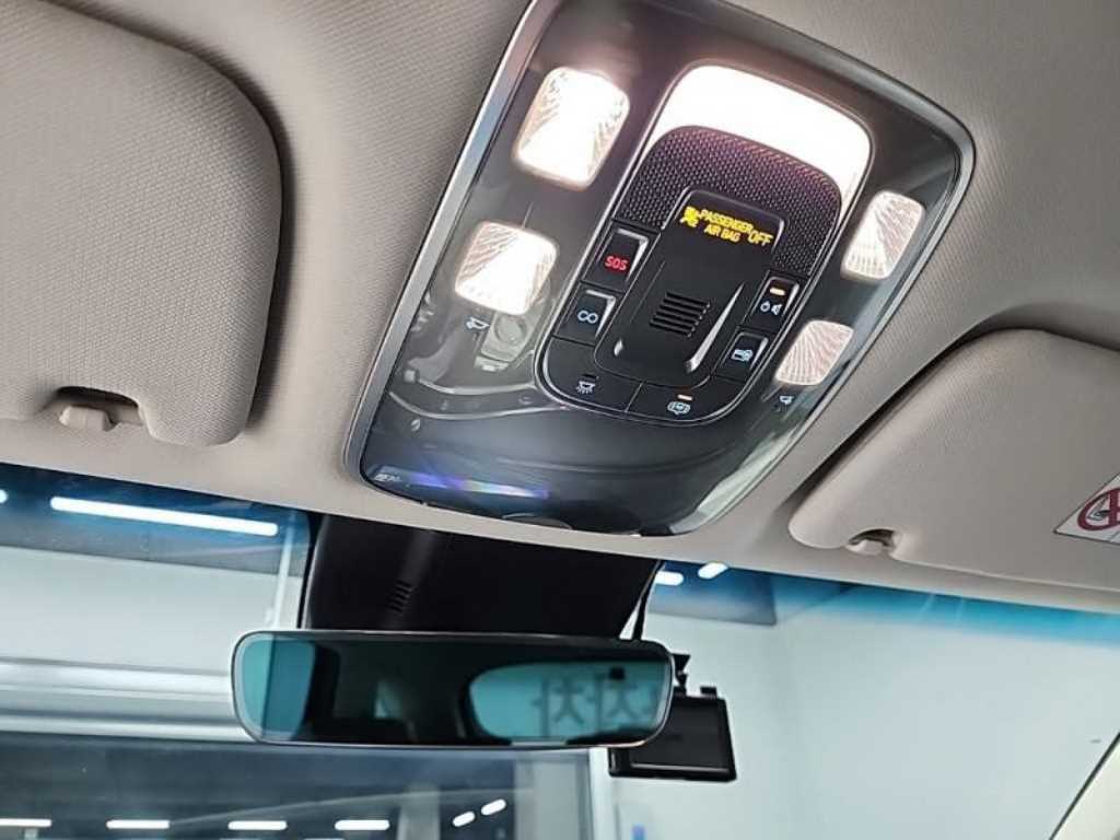 Genesis GV70 2021 Gris - Importación desde Corea - HF Imports Iquique - Foto 16