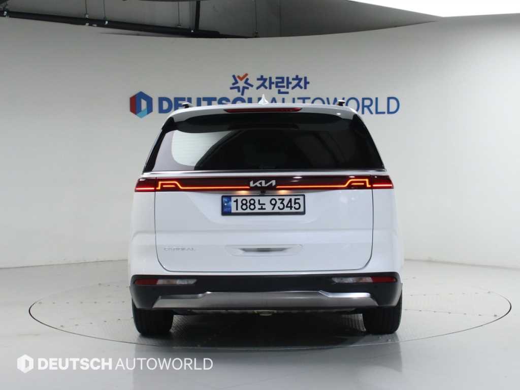 KIA Carnival - Vista 4