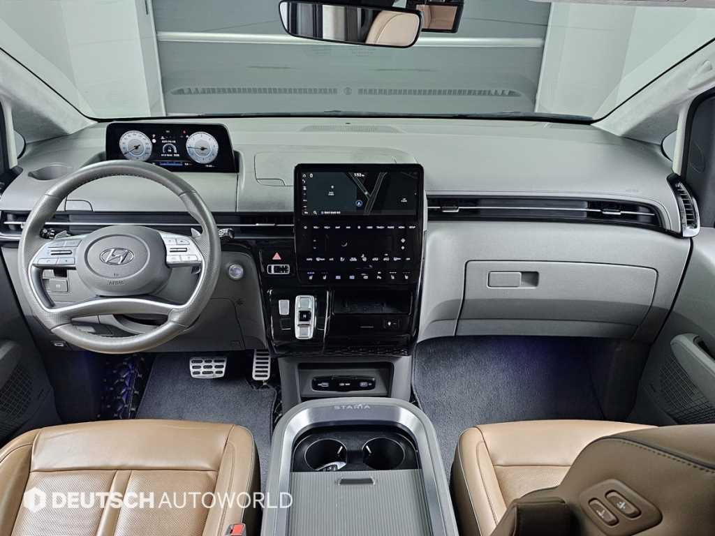 HYUNDAI Staria - Vista 7