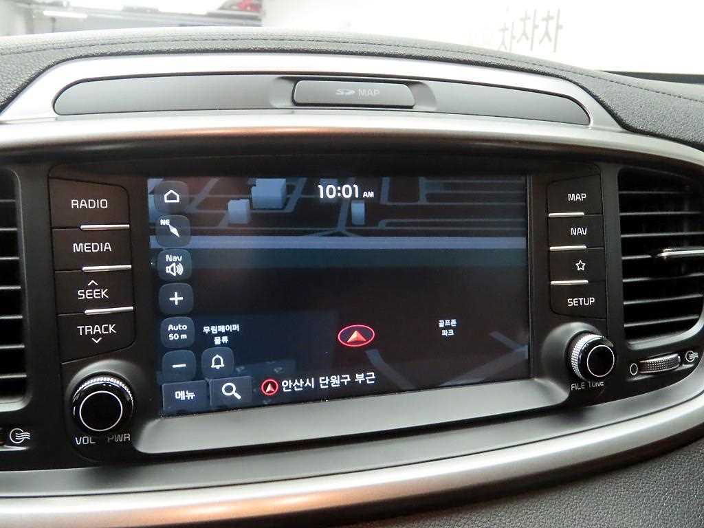 KIA Sorento - Vista 9