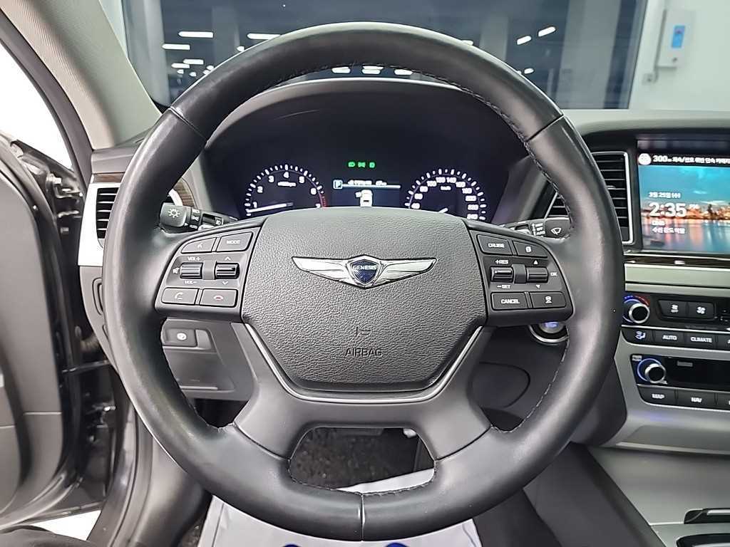 Genesis G80 - Vista 9