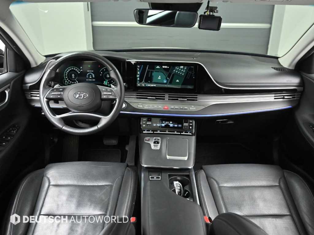 HYUNDAI Grandeur - Vista 10