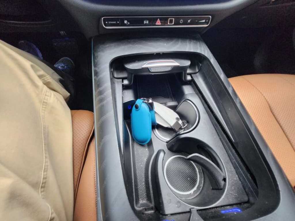 Mercedes Benz E class - Vista 10