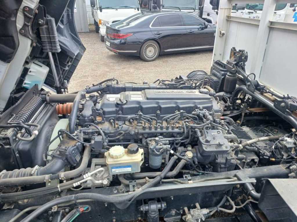 medium and large cargo Cargo 2023 Blanco - Importación desde Corea - HF Imports Iquique - Foto 18