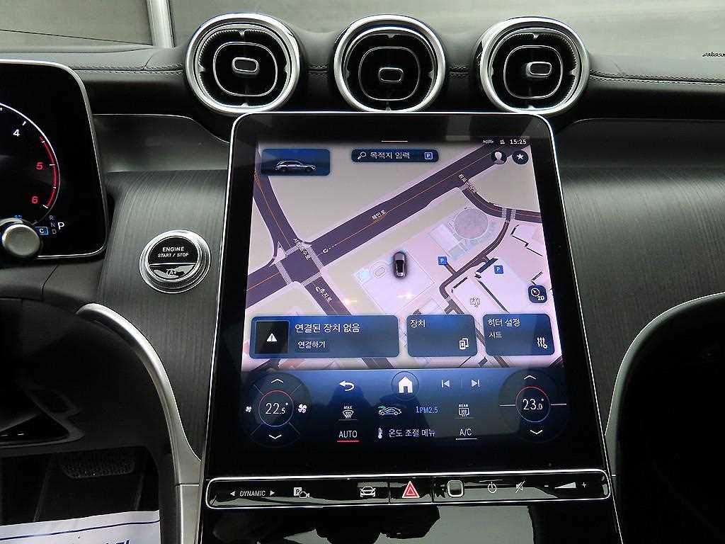 Mercedes Benz GLC Class - Vista 12