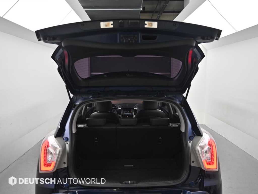 Ssangyong Tivoli 2019 Azul - Importación desde Corea - HF Imports Iquique - Foto 19