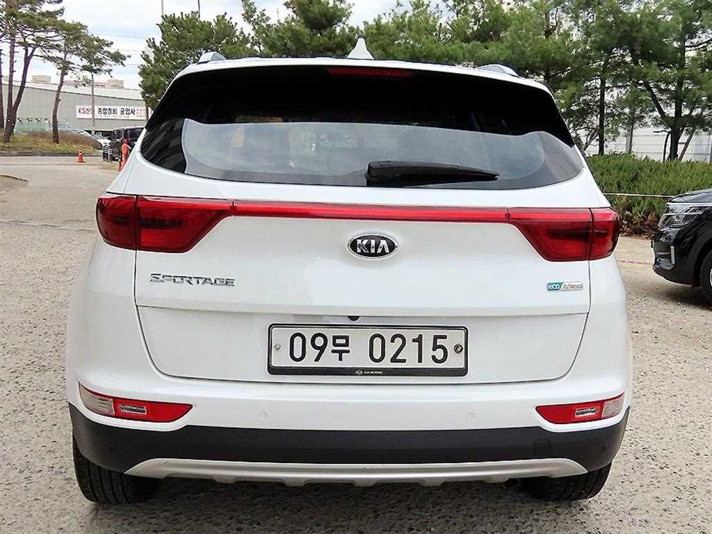 KIA Sportage - Vista 4