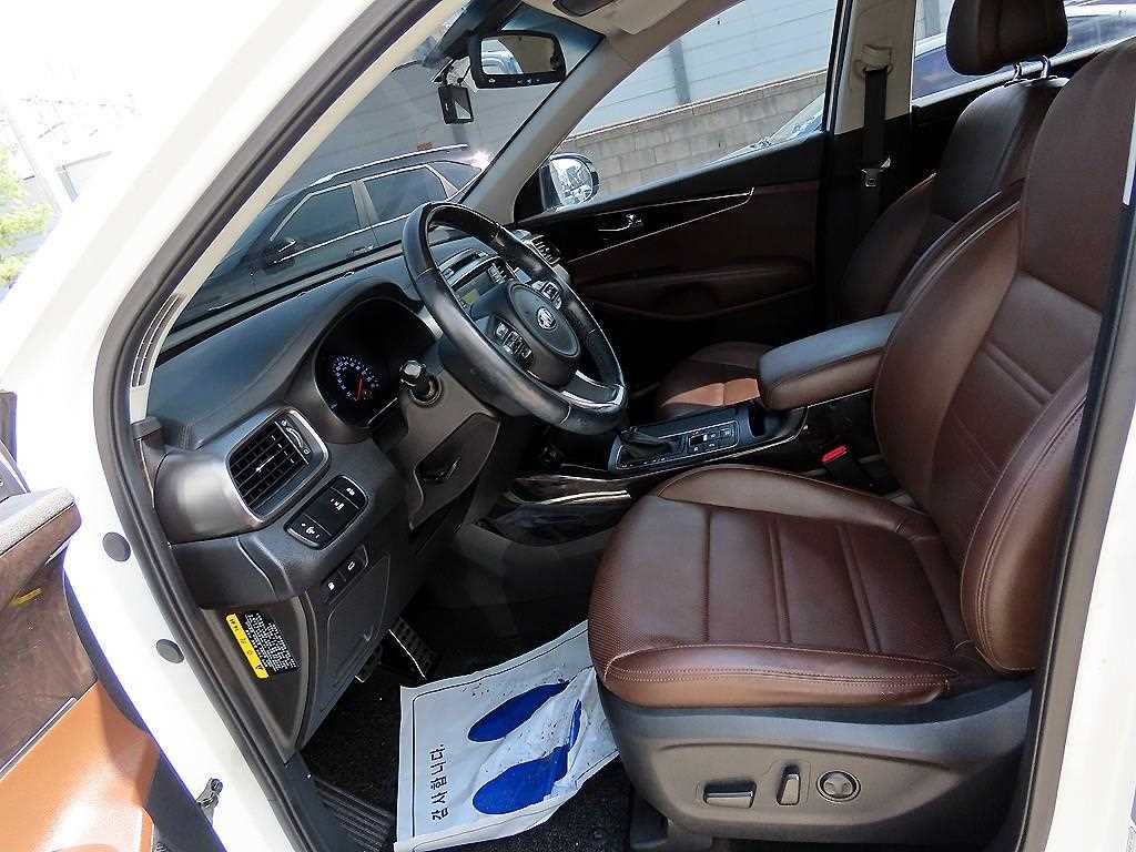 KIA Sorento - Vista 5