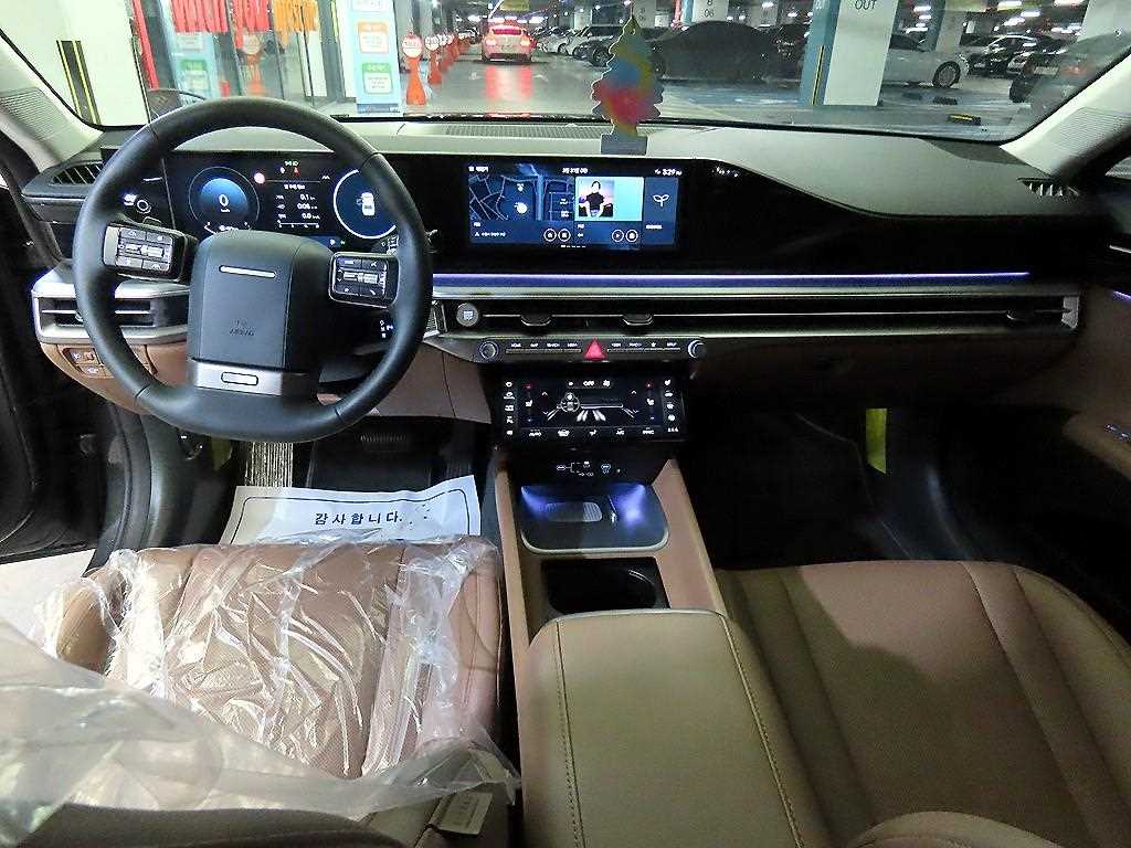 HYUNDAI Grandeur - Vista 10