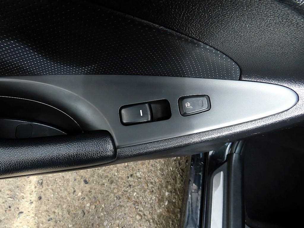 HYUNDAI Sonata 2011 Negro - Importación desde Corea - HF Imports Iquique - Foto 17