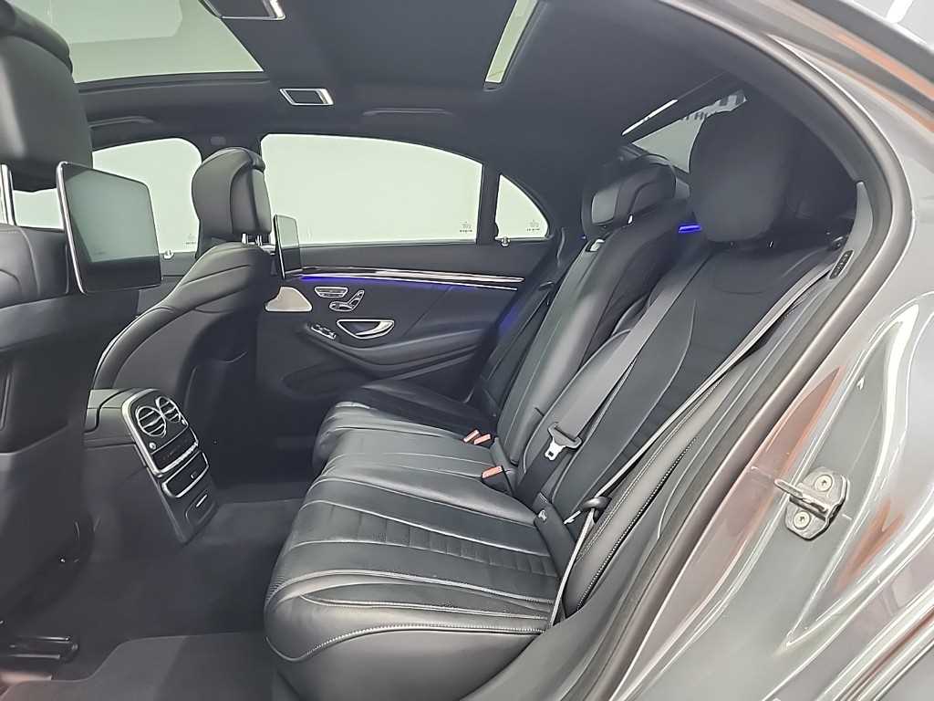 Mercedes Benz S Class - Vista 12