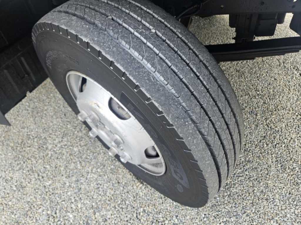 medium and large cargo Lekka 2015 Blanco - Importación desde Corea - HF Imports Iquique - Foto 15