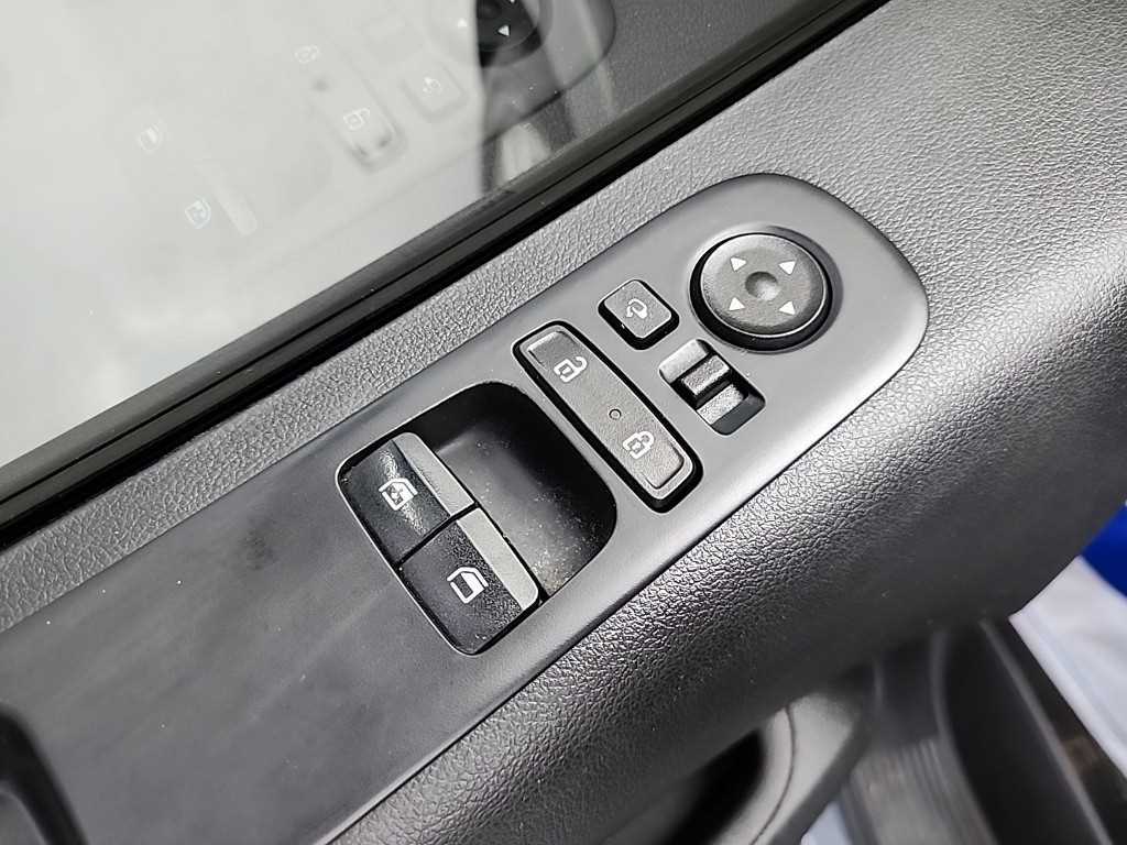 HYUNDAI Staria 2023 Gris - Importación desde Corea - HF Imports Iquique - Foto 16