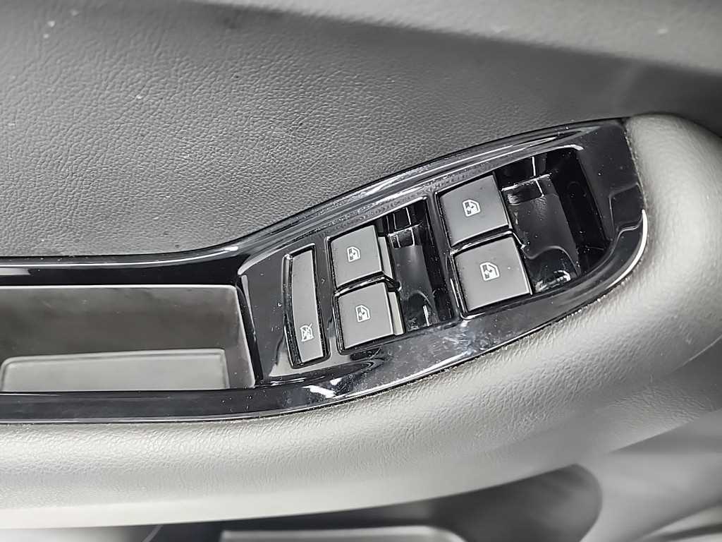 Chevrolet Orlando 2015 Blanco - Importación desde Corea - HF Imports Iquique - Foto 17