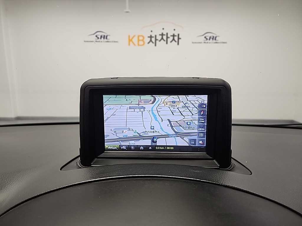 HYUNDAI Starex - Vista 9