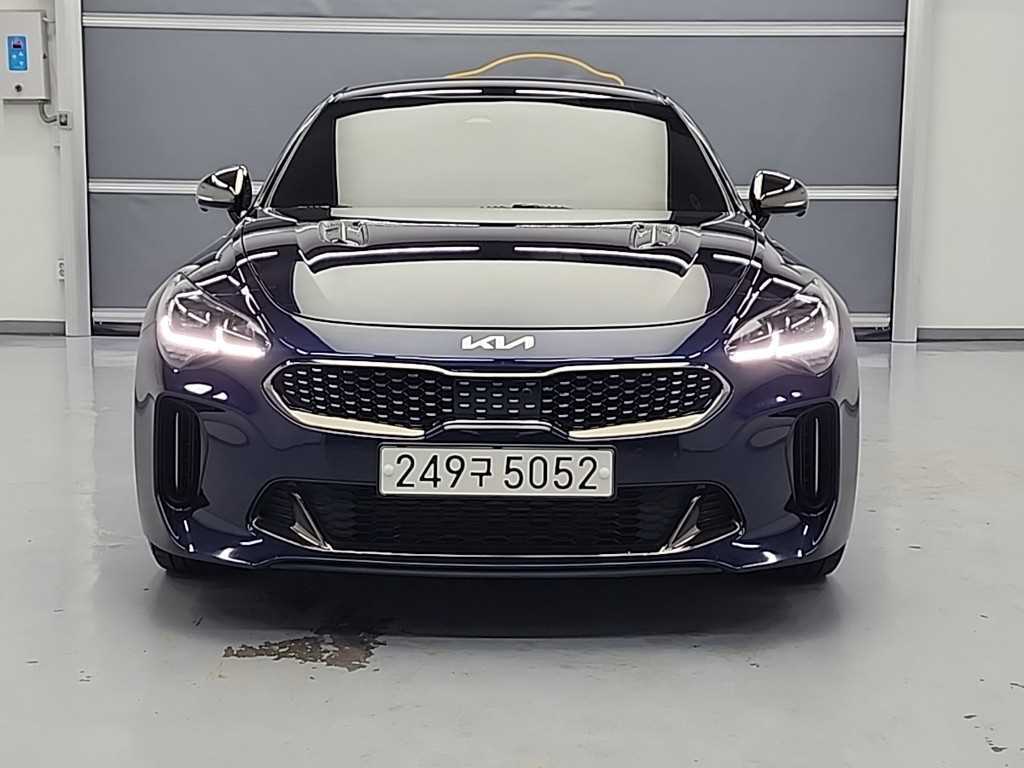 KIA Stinger - Vista 2