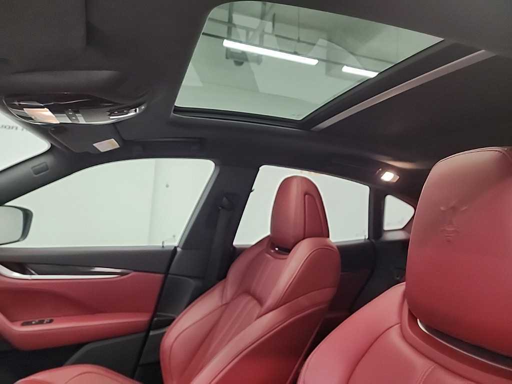 Maserati Levante 2018 Blanco - Importación desde Corea - HF Imports Iquique - Foto 14