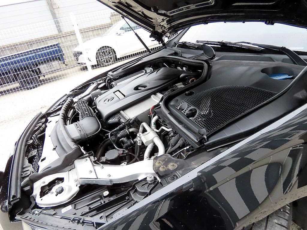 Mercedes Benz E class 2019 Negro - Importación desde Corea - HF Imports Iquique - Foto 19