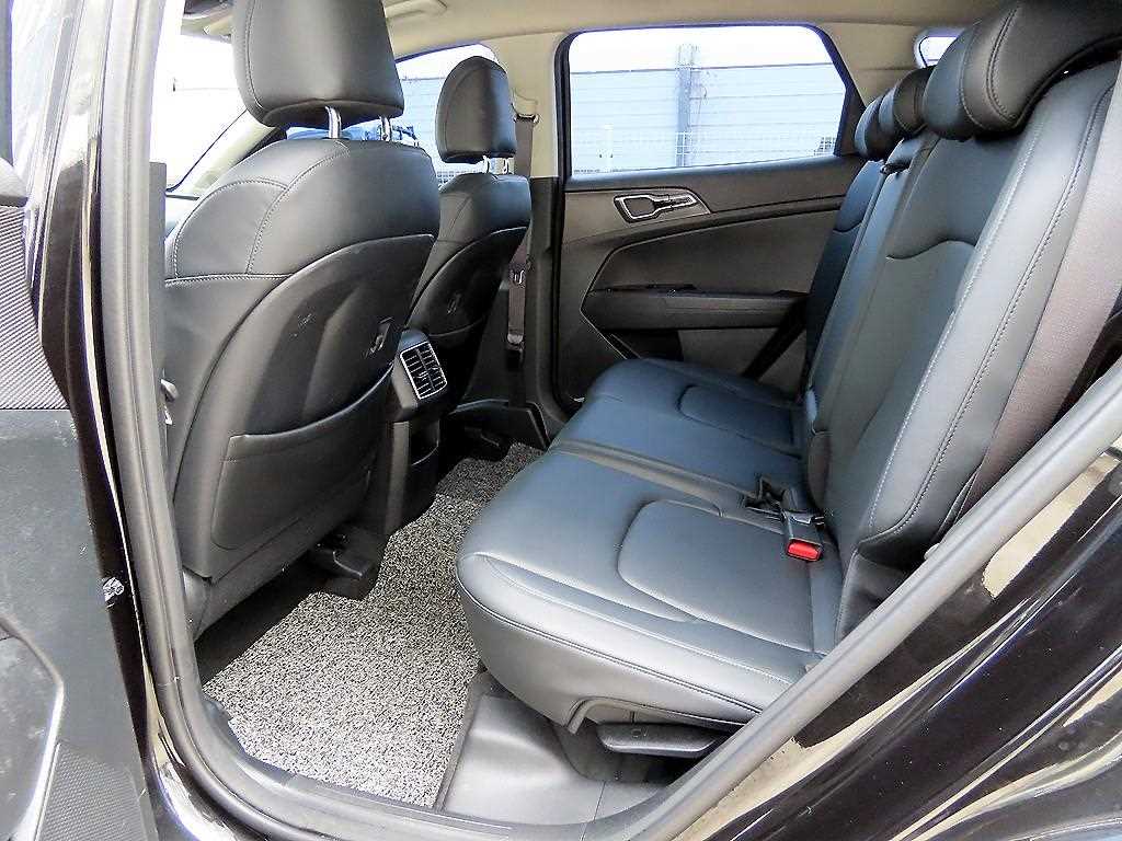 KIA Sportage - Vista 6