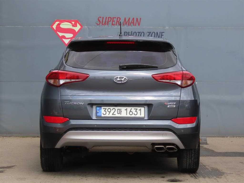 HYUNDAI Tucson - Vista 4