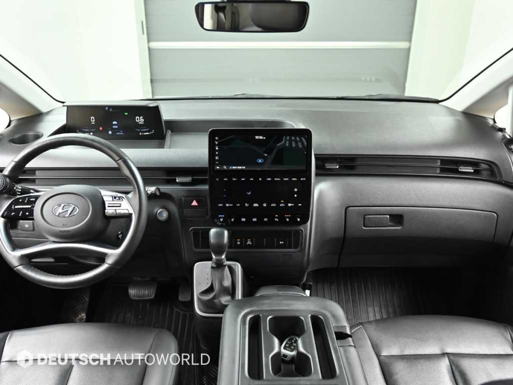 HYUNDAI Staria - Vista 7