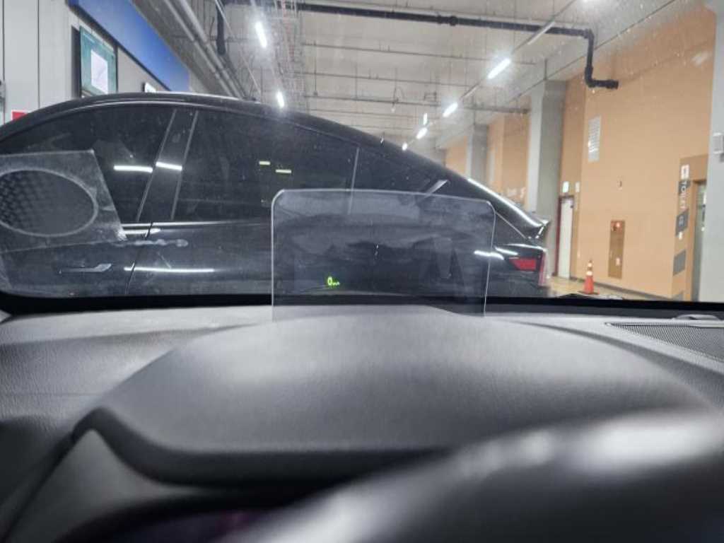 HYUNDAI Kona - Vista 3