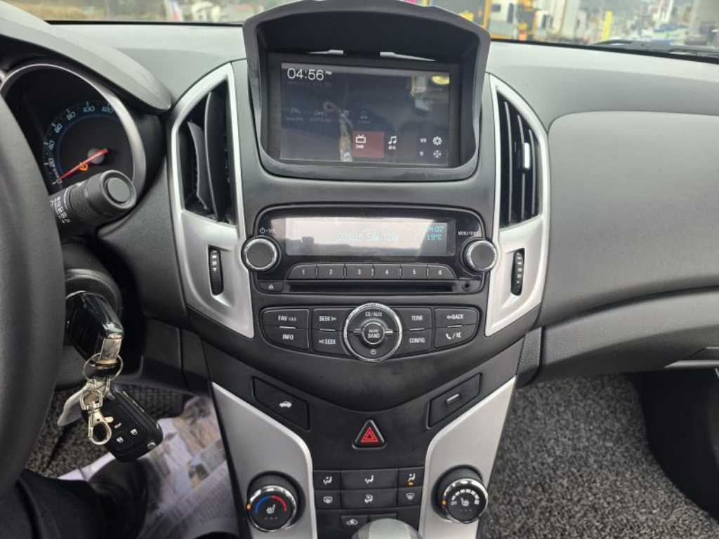 Chevrolet Cruise - Vista 12