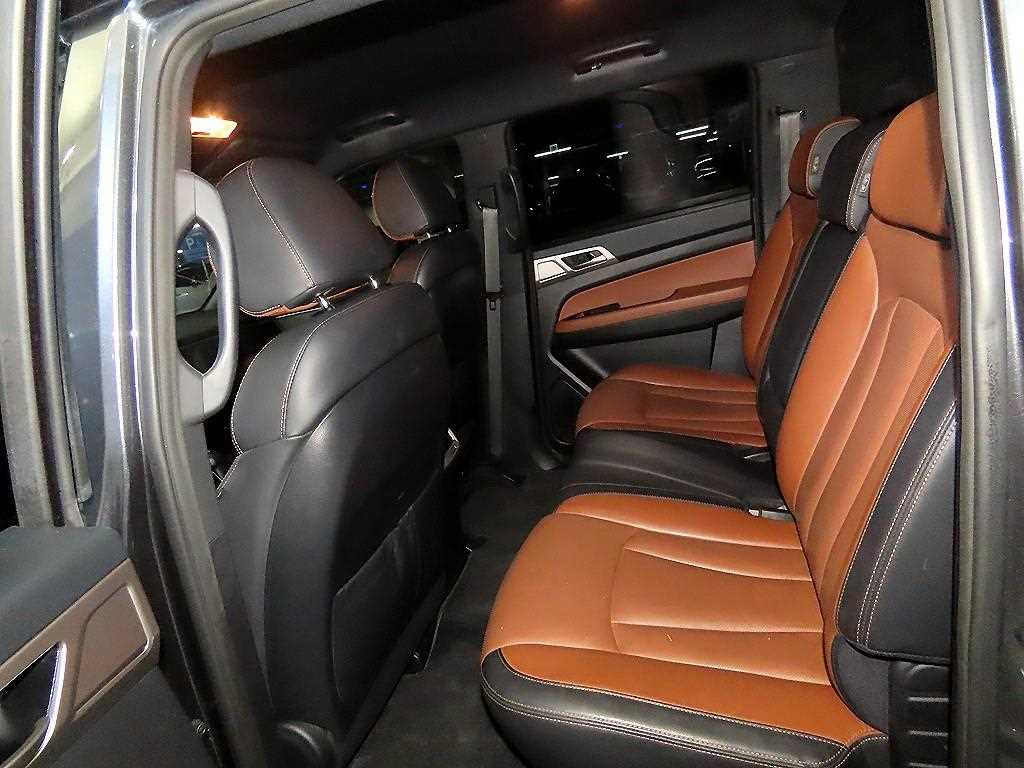 Ssangyong Rexton - Vista 7