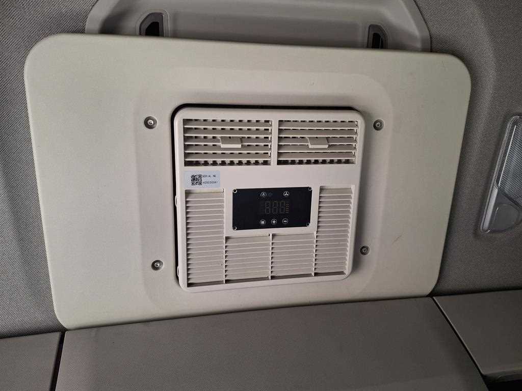 medium and large cargo truck 2024 Blanco - Importación desde Corea - HF Imports Iquique - Foto 13