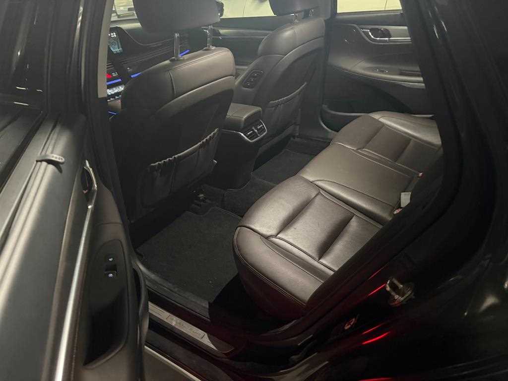 HYUNDAI Grandeur - Vista 5