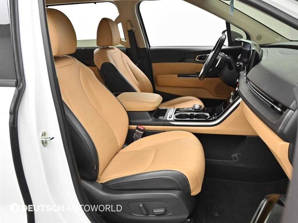 KIA Carnival - Vista 10