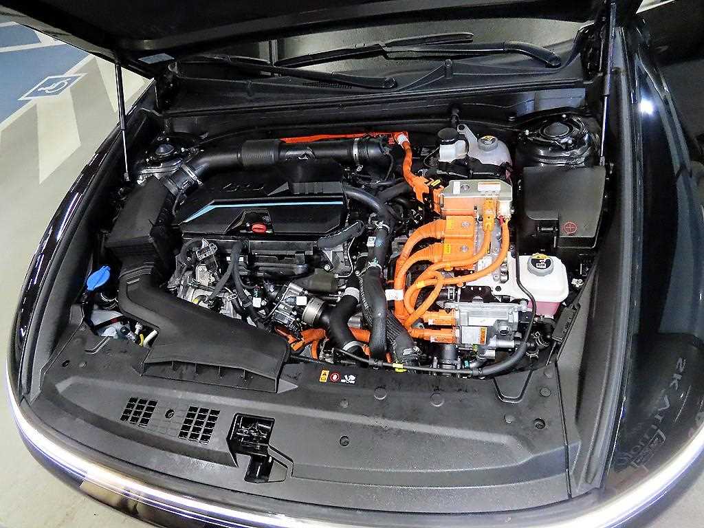 HYUNDAI Grandeur 2023 Negro - Importación desde Corea - HF Imports Iquique - Foto 18