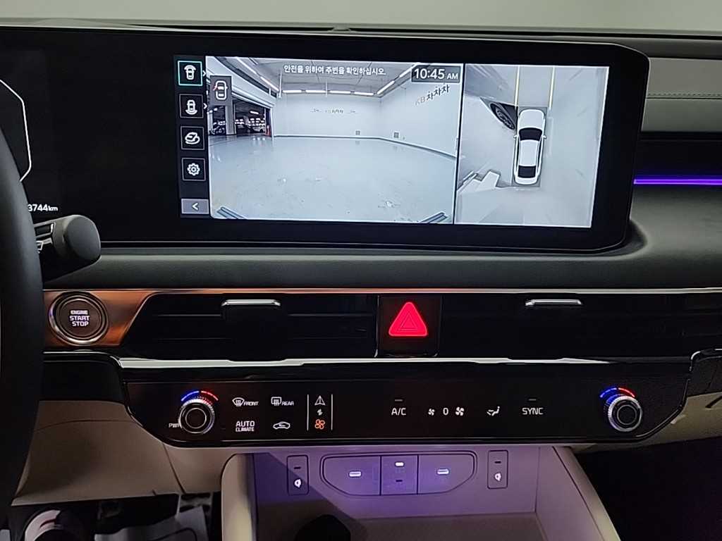 KIA K8 - Vista 10