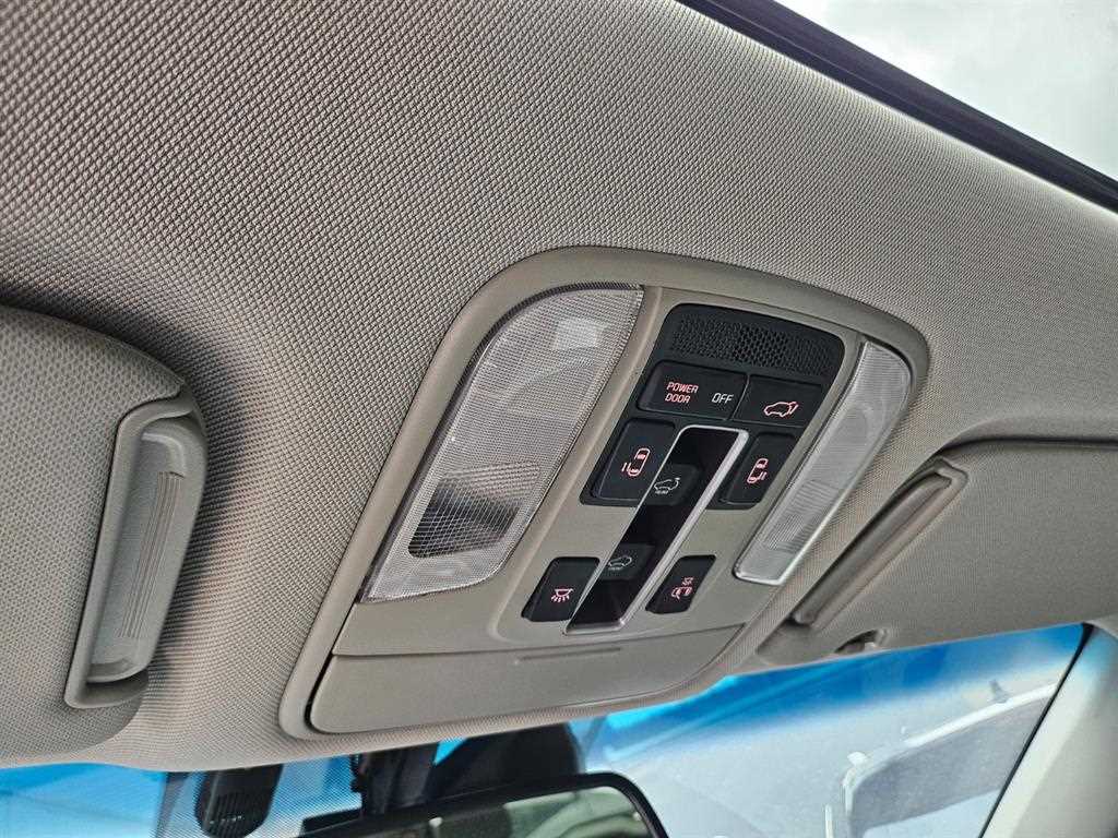 KIA Carnival 2016 Gris - Importación desde Corea - HF Imports Iquique - Foto 18