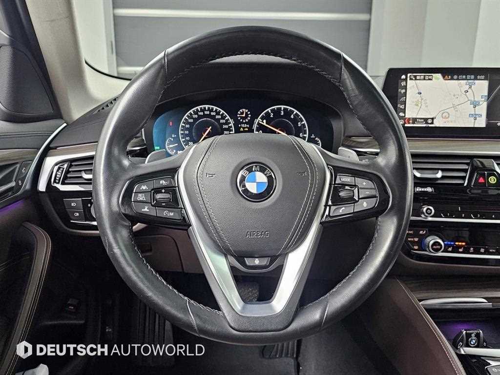 BMW 5 Series 2019 Gris - Importación desde Corea - HF Imports Iquique - Foto 13