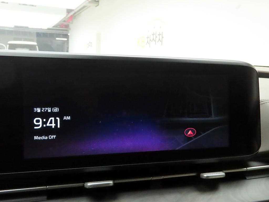 KIA Carnival - Vista 8