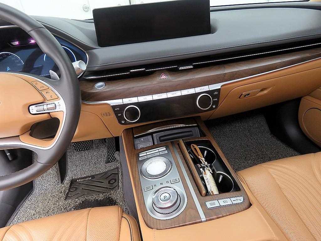 Genesis G80 - Vista 11