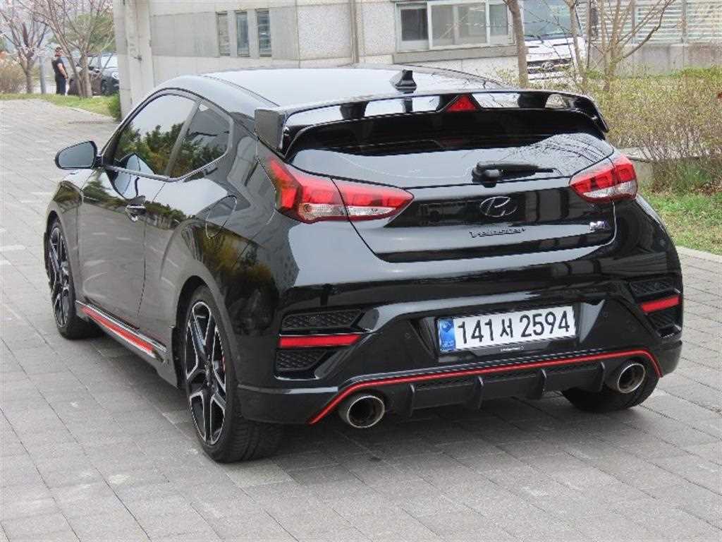 HYUNDAI Veloster - Vista 4