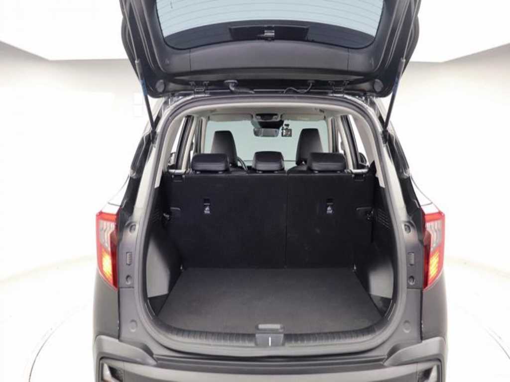 KIA Seltos - Vista 7